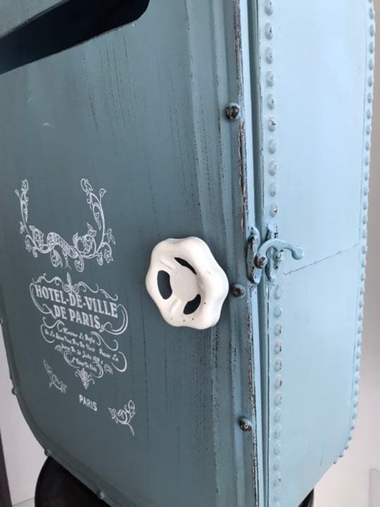 デザインが素敵なポスト