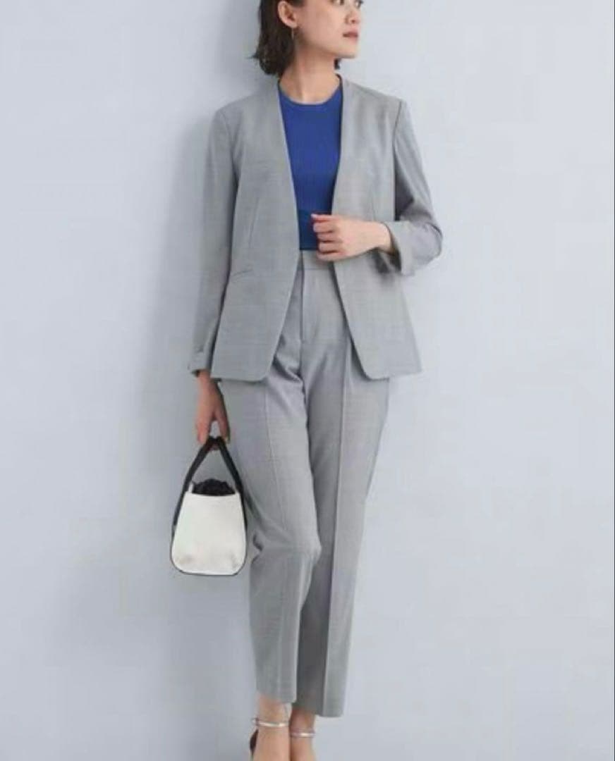 美品♡ユナイテッドアローズ　パンツスーツ　セットアップ　ノーカラー