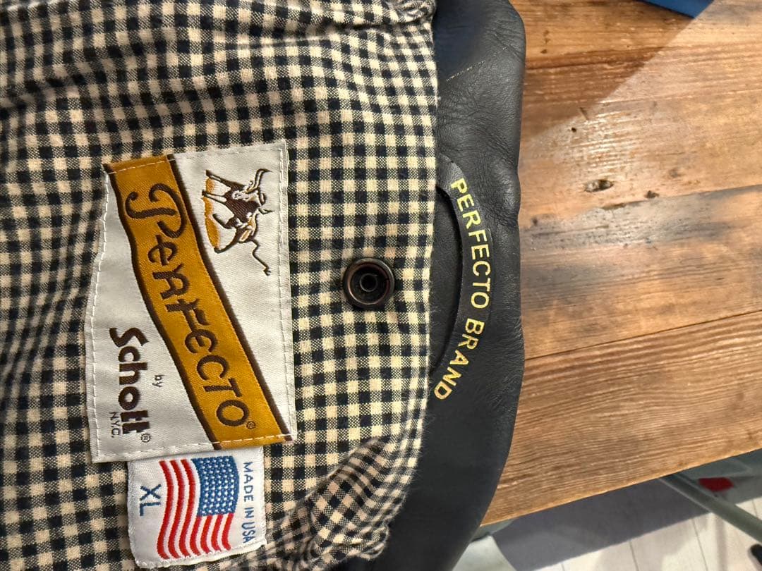 極美品Schott パーフェクト 70 ビンテージ ライダース7575 XL