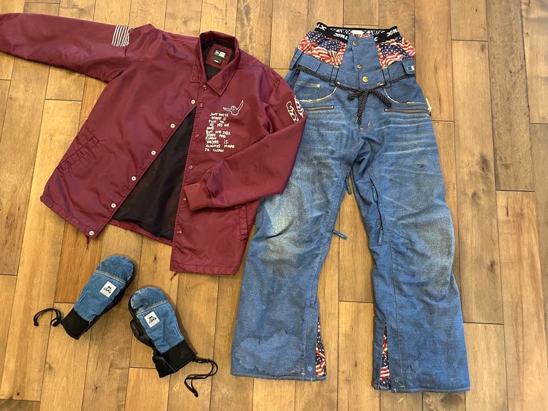 マークゴンザレス×ニューエラ　エクスニスクNatura Mitt スノボウエア