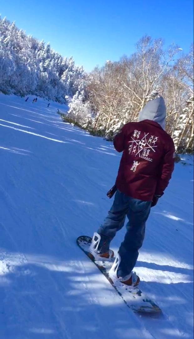マークゴンザレス×ニューエラ　エクスニスクNatura Mitt スノボウエア