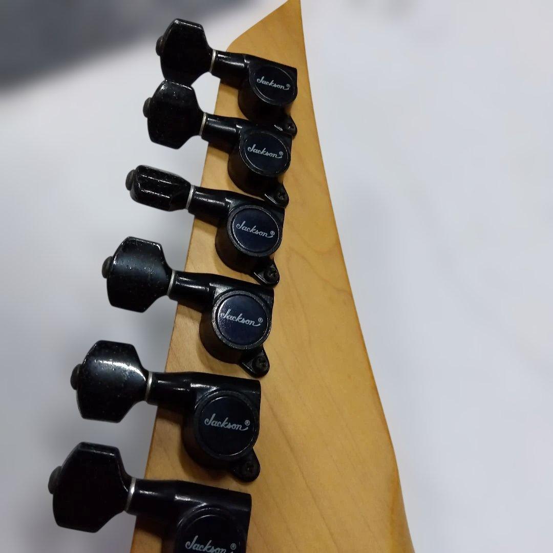 ④日本製 CHARVEL BY JACKSON エレキギター