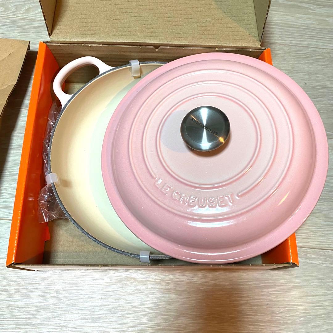 ♡ルクルーゼ　ピンク　22cm　両手鍋