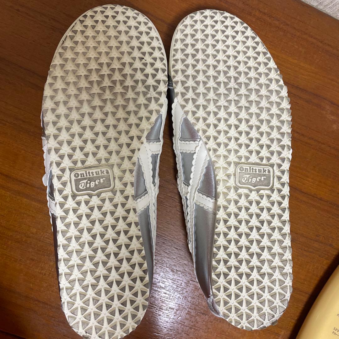 オニヅカタイガーMEXICO 66 TGRS