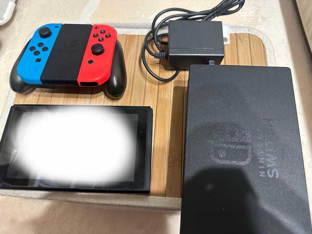 Nintendo Switch 本体 充電グリップ付き