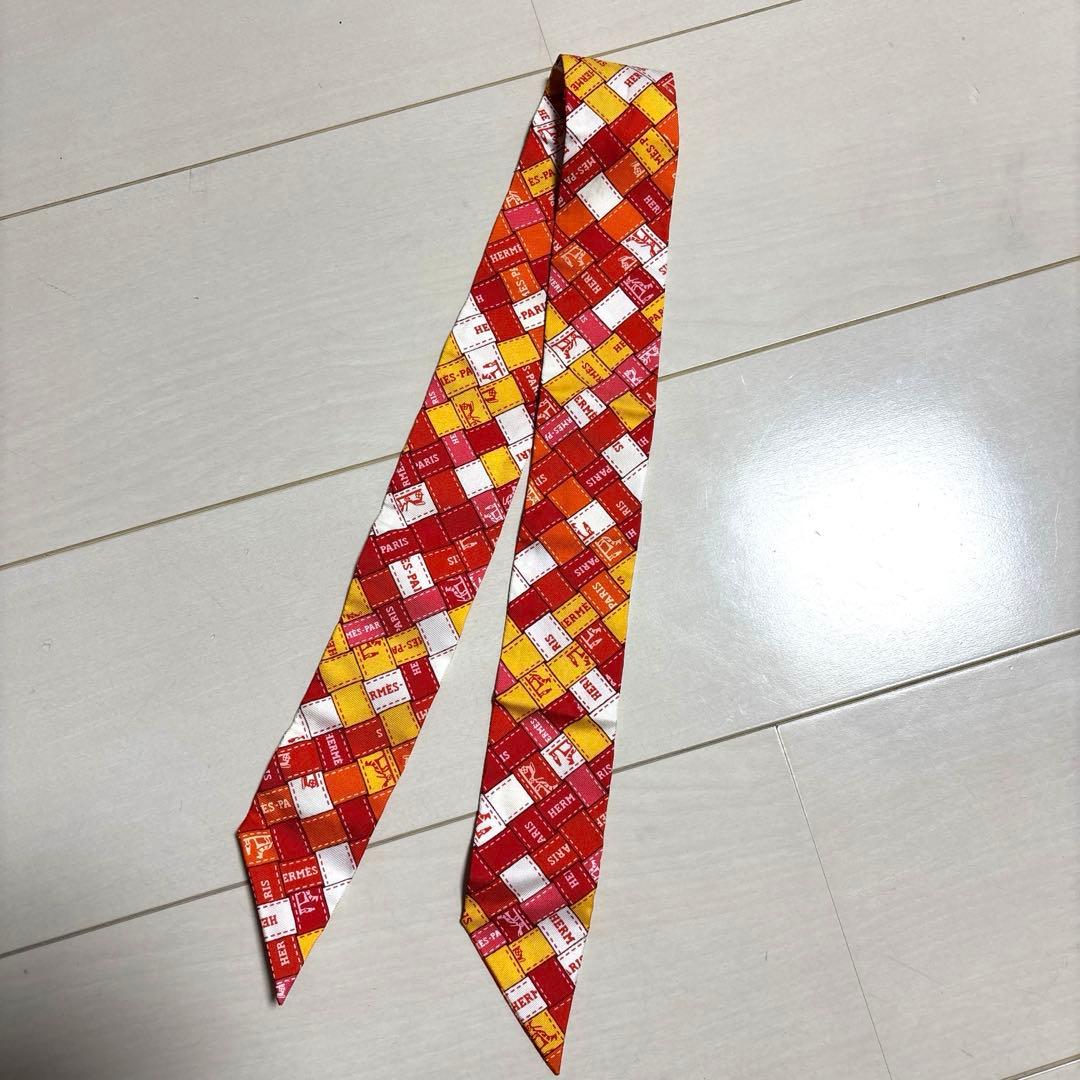 HERMES エルメス ツイリー ボルデュック リボン柄 確実正規品 スカーフ