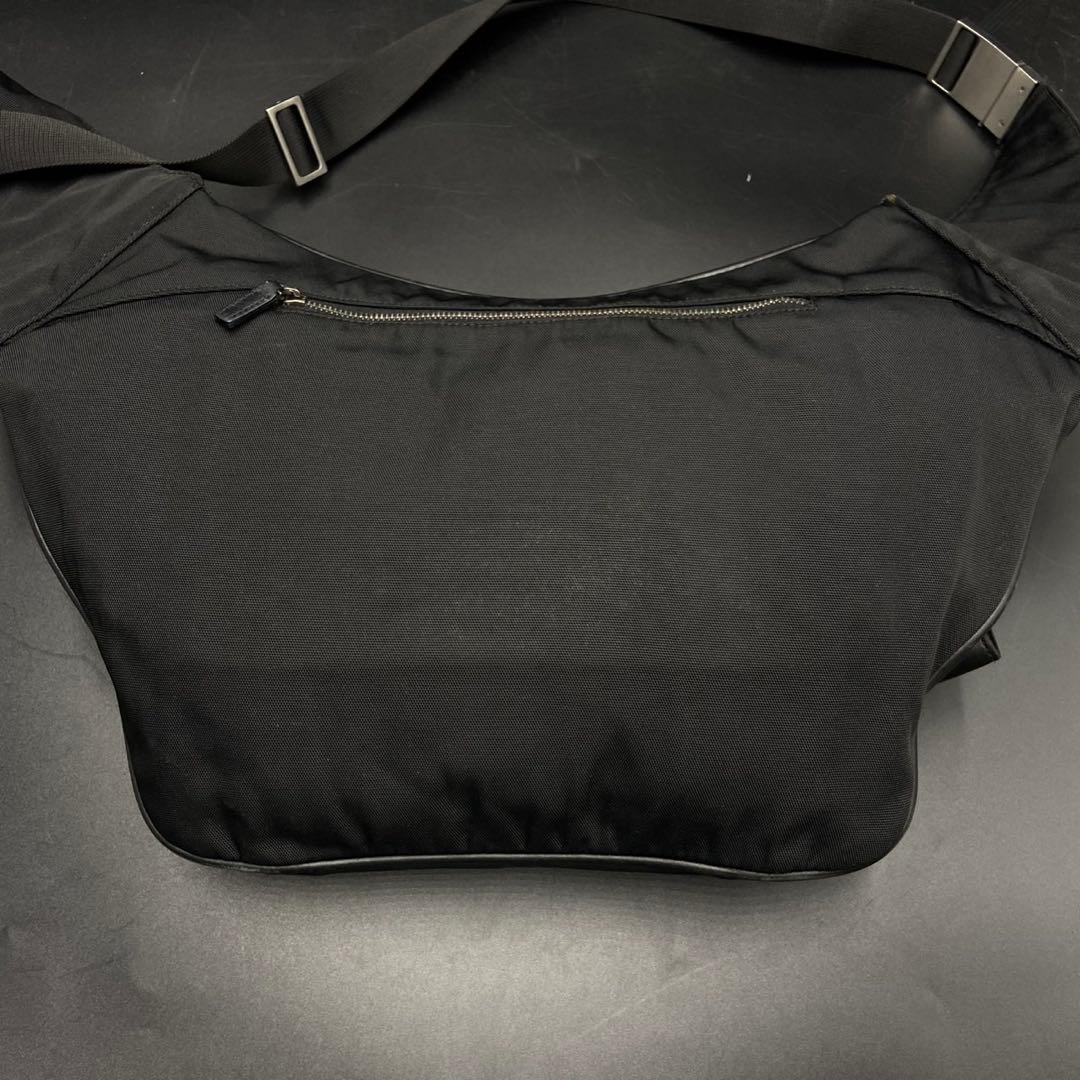 グッチ ウエストバッグ ショルダー ブラック レザー キャンバス