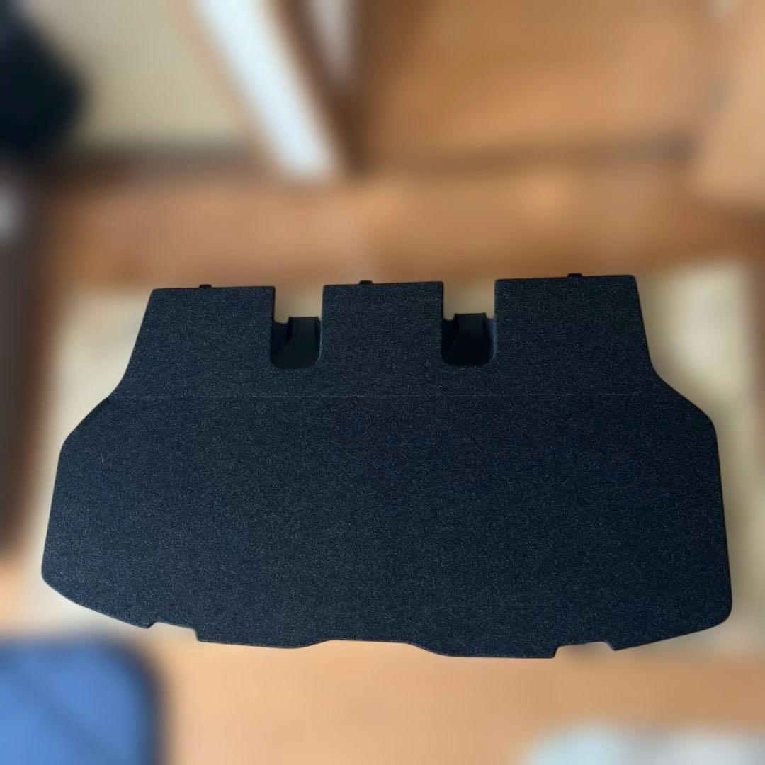 80ヴォクシー　80ノア　エスクァイア　ラゲージボード　美品