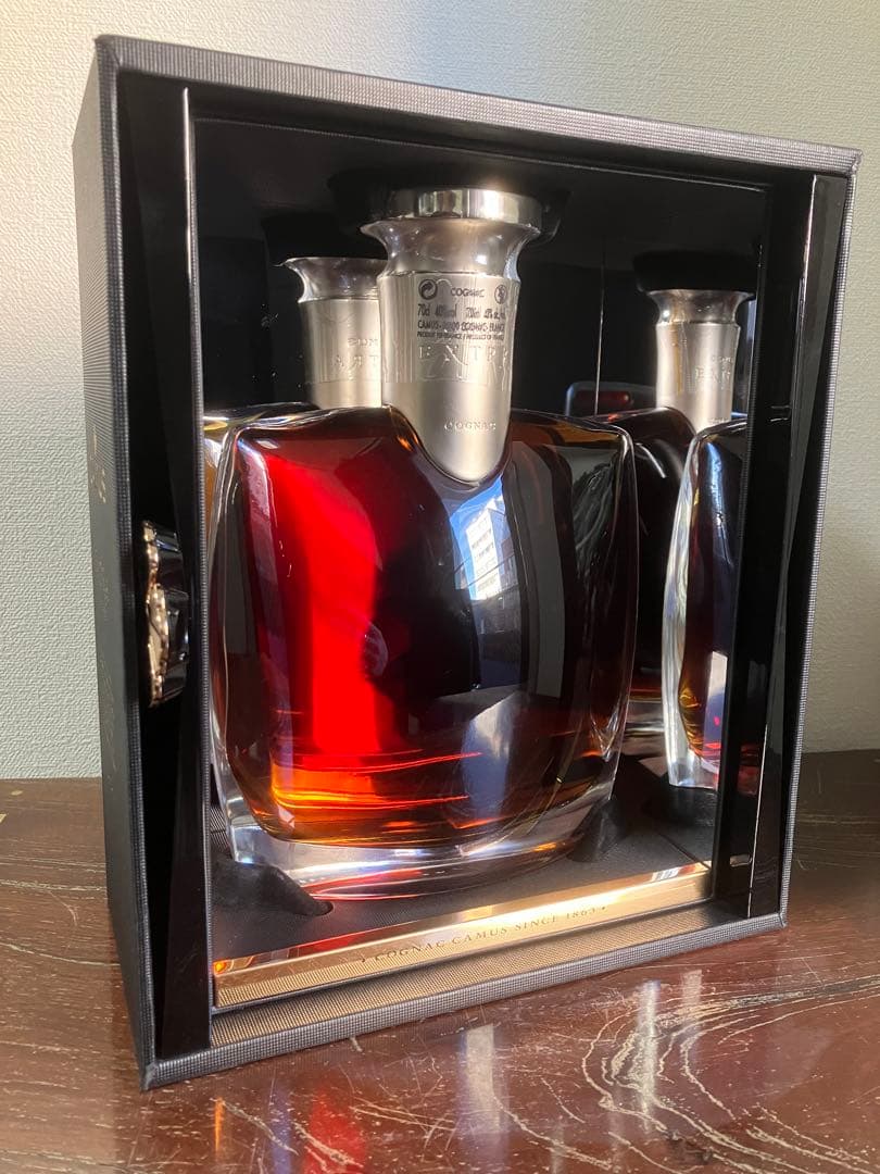 CAMUS EXTRA ブランデー　ELEGANCE