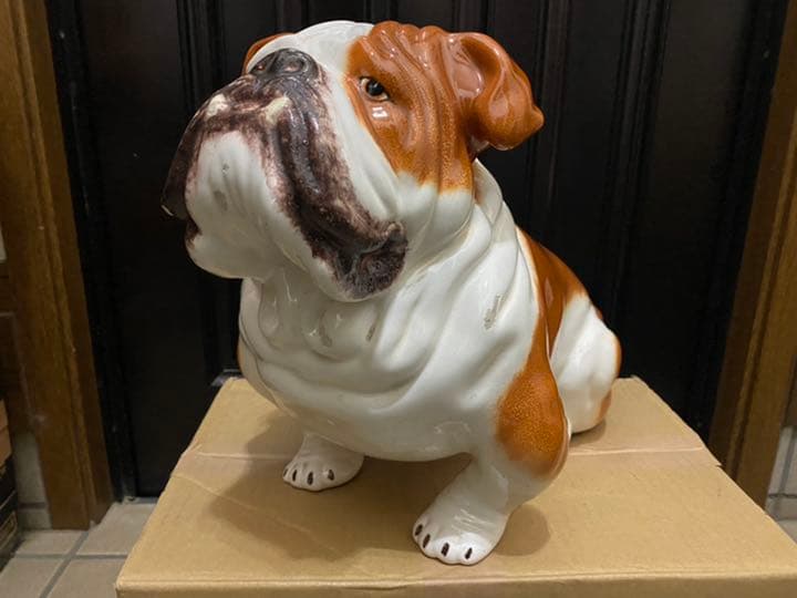 イタリア製　陶器　置物　ブルドッグ？　犬