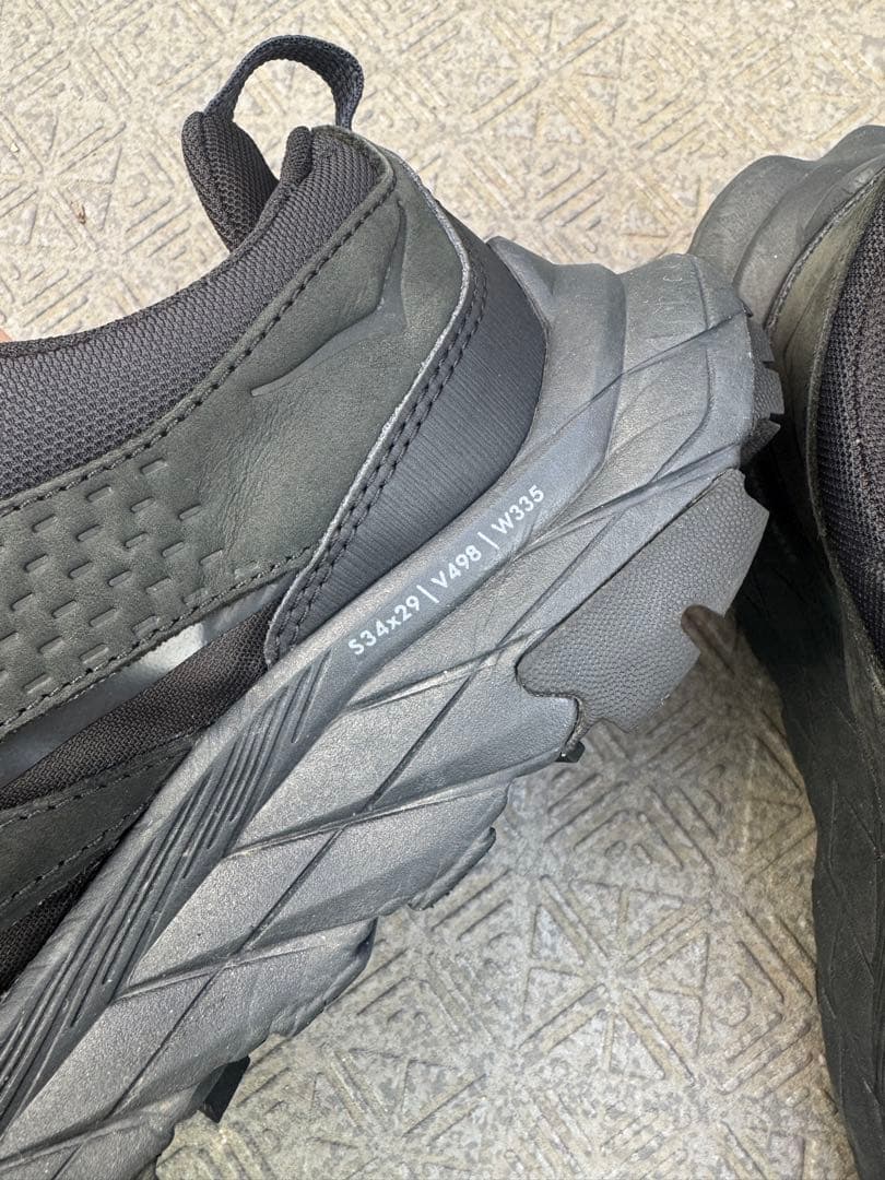 【送料込み】HOKA ホカ　トレッキングシューズ レディース