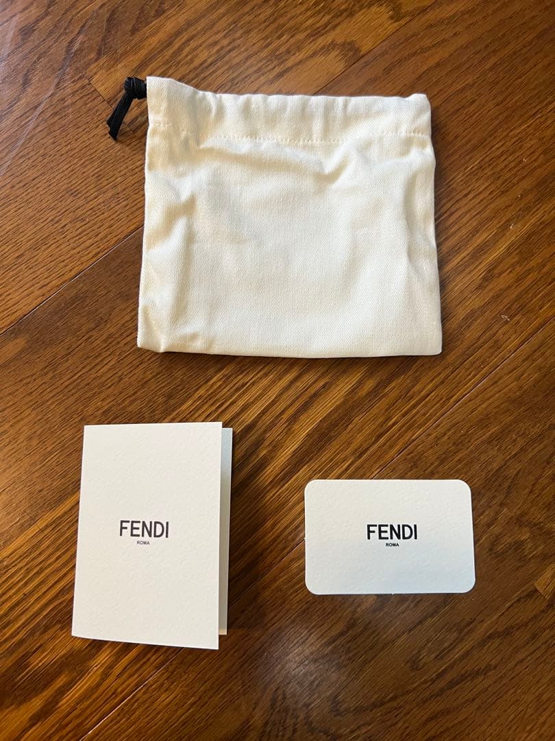 FENDI | ピーカブー　三つ折り財布 ライトブルー