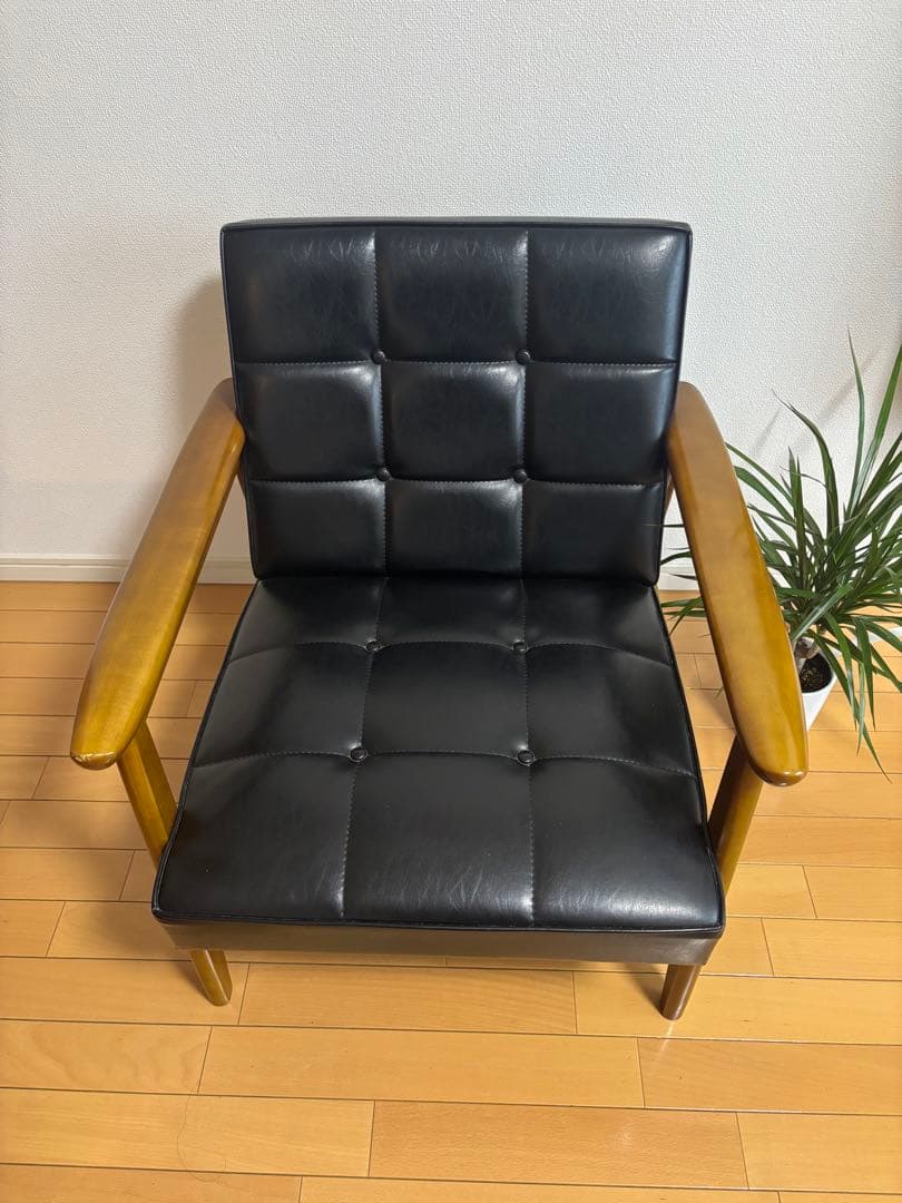 カリモク60 Kチェア1シーター スタンダードブラック