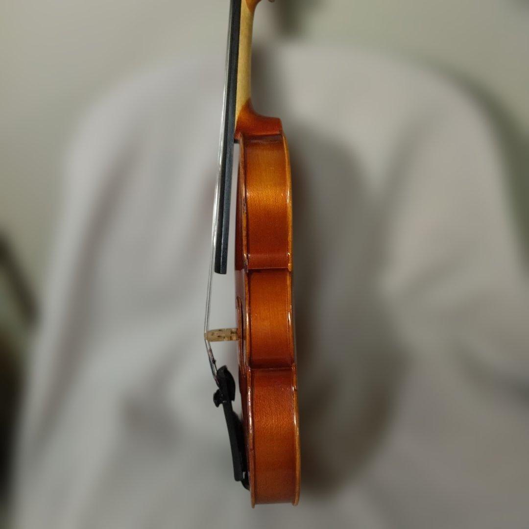 ♥5才前後の子供用♥スズキバイオリン1/8♥No.220。弓、ケ―ス、松脂付き