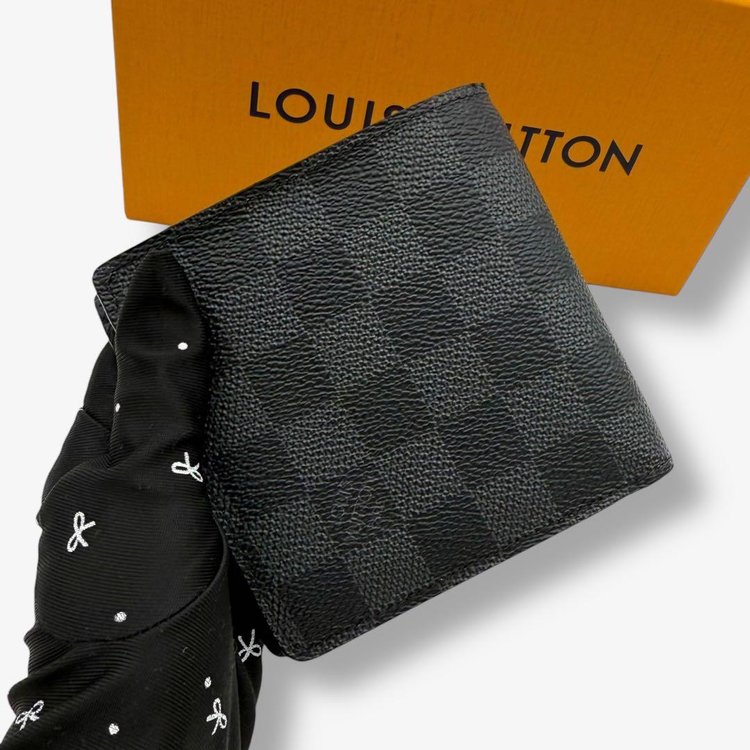 【美品】ルイヴィトン 二つ折り財布　ダミエグラフィット ポルトフォイユ　マルコ