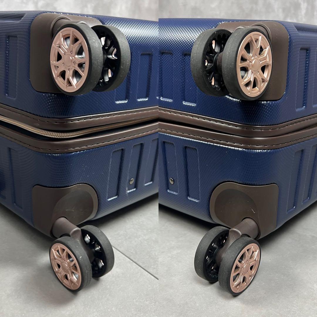 比較的美品　デザイン　レジェンドウォーカー　スーツケース　キャリーバッグ　4輪