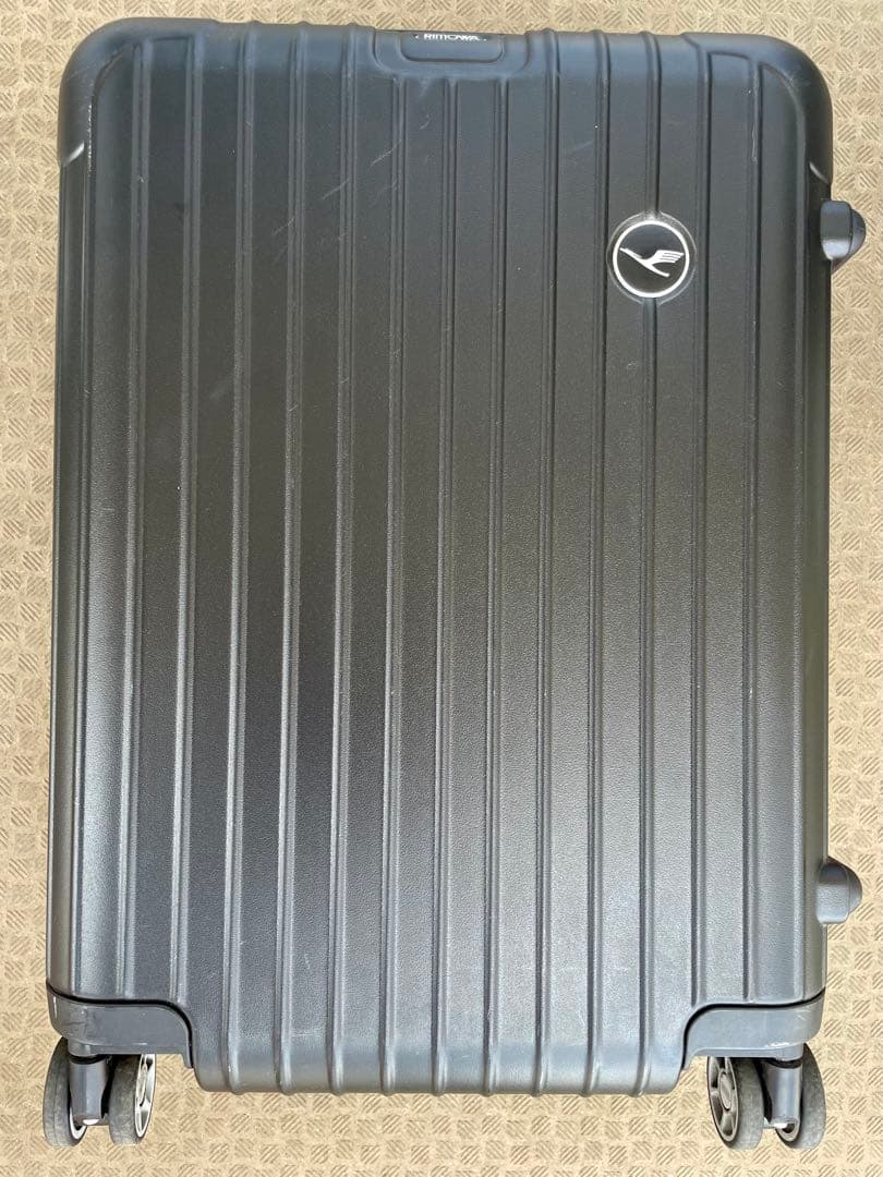 リモワスーツケース　ルフトハンザ航空コラボ　限定品　機内持ち込み可　ブラック　黒