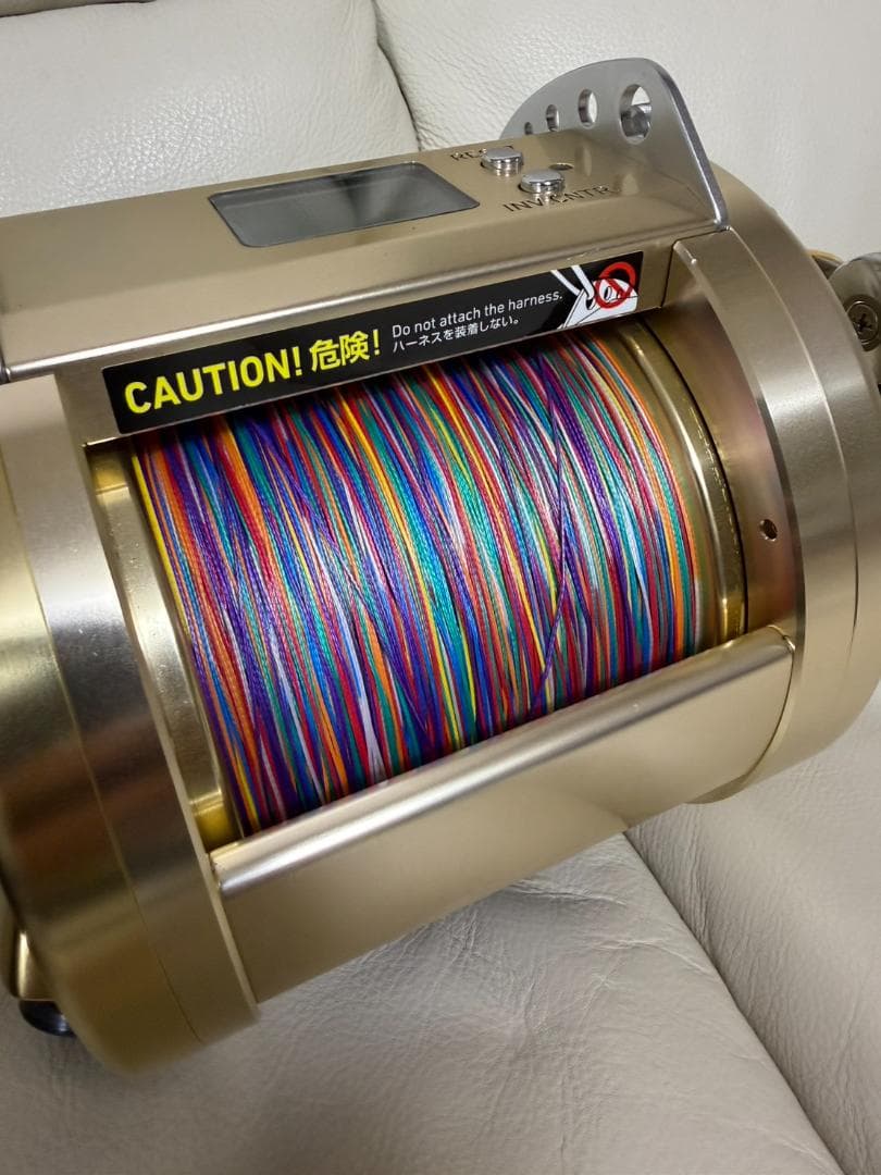 ダイワ マリンパワー3000 24V