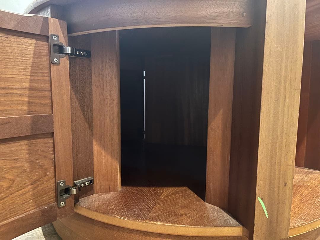 ヴィンテージラウンドテーブル（キャスター・収納付き）