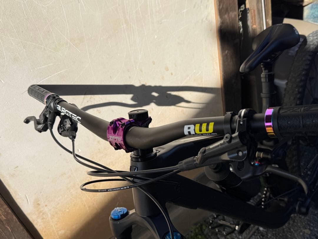 TREK Fuel EX 8 引き渡し限定