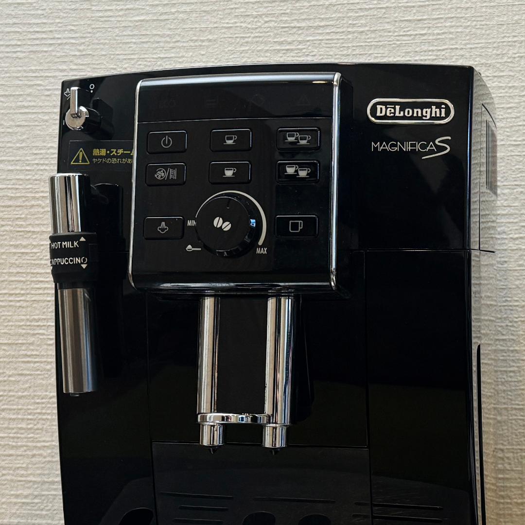 良好　デロンギ マグニフィカS ECAM23120BN 全自動エスプレッソマシン