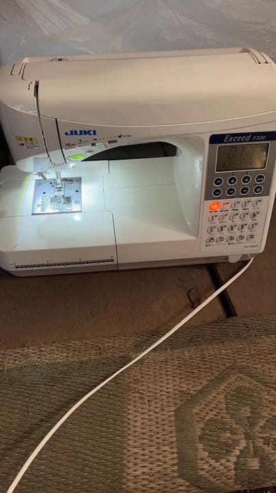 ジューキ　エクシード Exceed F300 JUKI