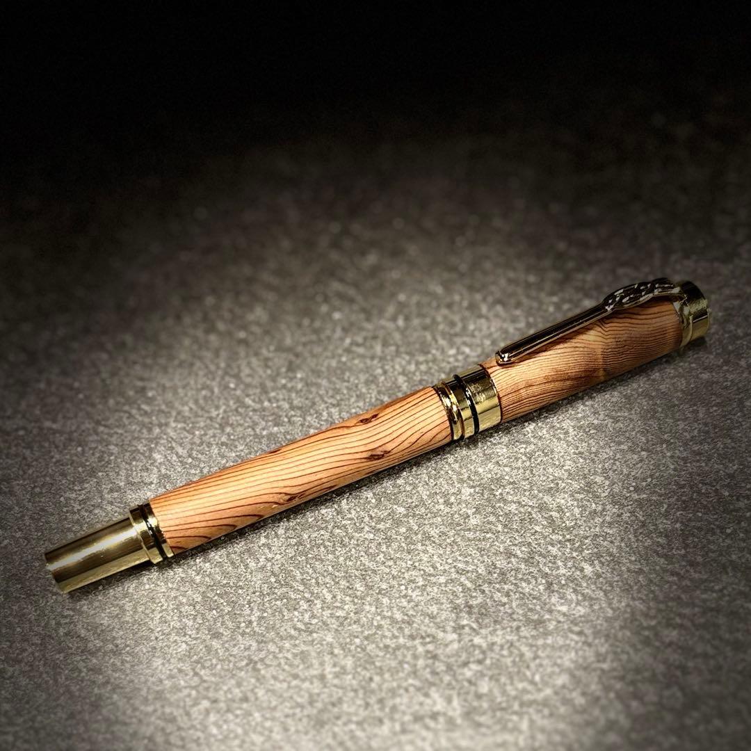 屋久杉（瘤.コブ）超貴重ボールペン。