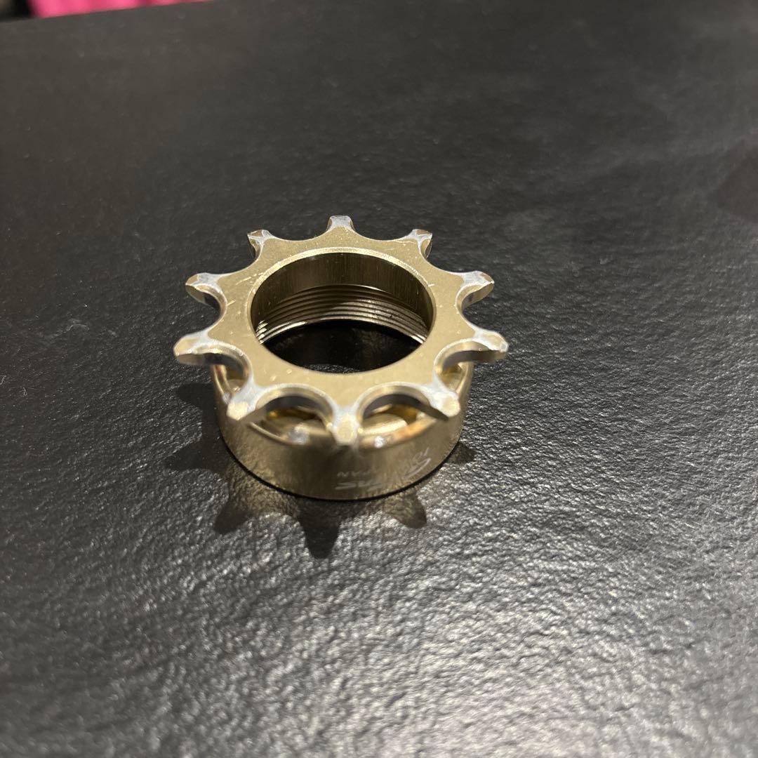 トラック　小ギア　10T ギガス　コグ　GIGAS ピスト　SUGINO 激レア