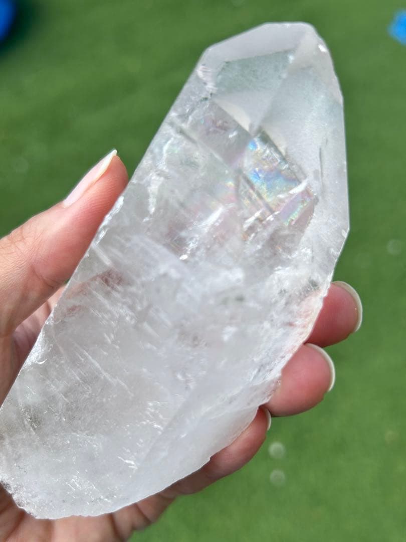 虹入り水晶ポイント✴︎347g