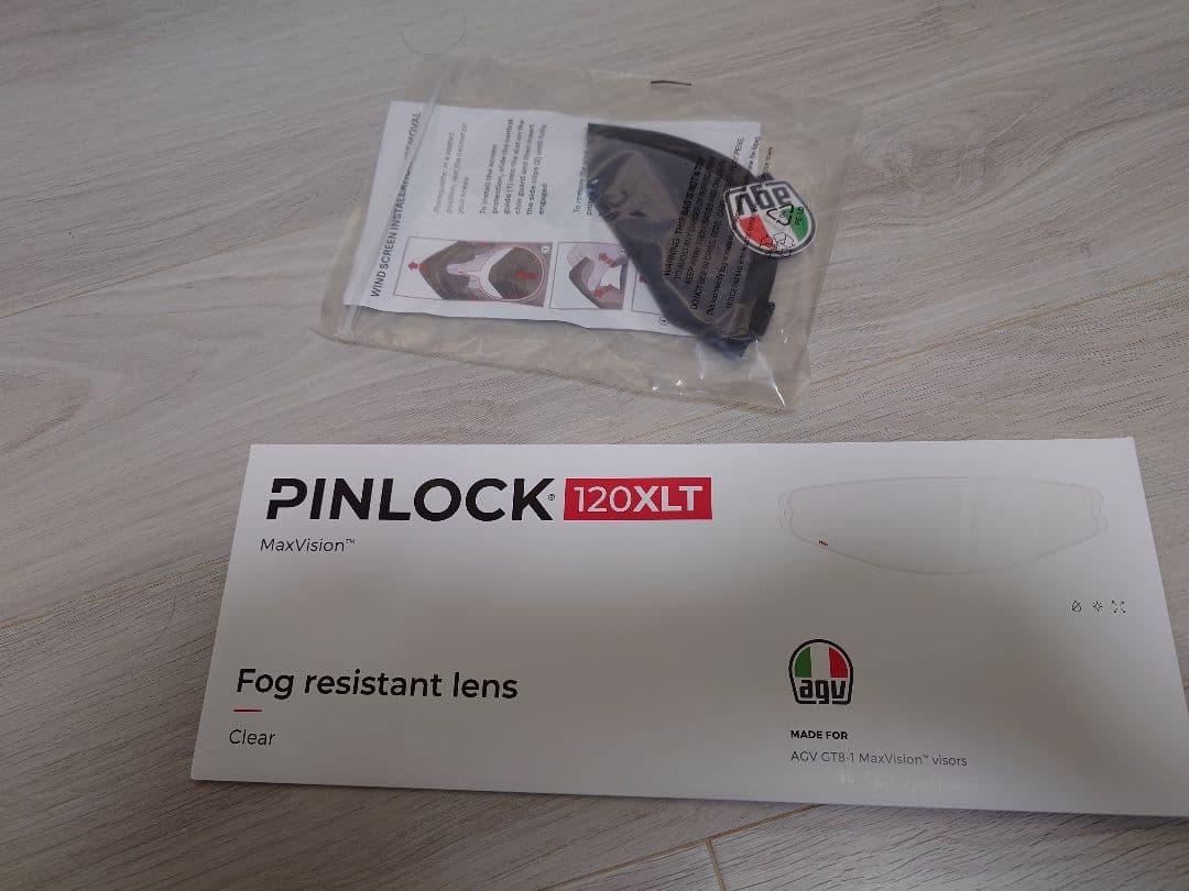 AGV K7 ブラック　ヘルメット