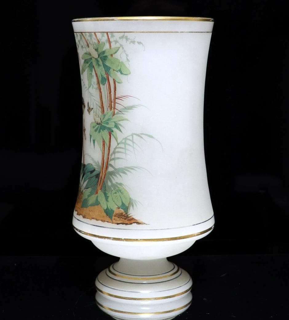 オールド・バカラ 上級オパーリンクリスタルガラス製大型花瓶 美術館級ジャポニスム