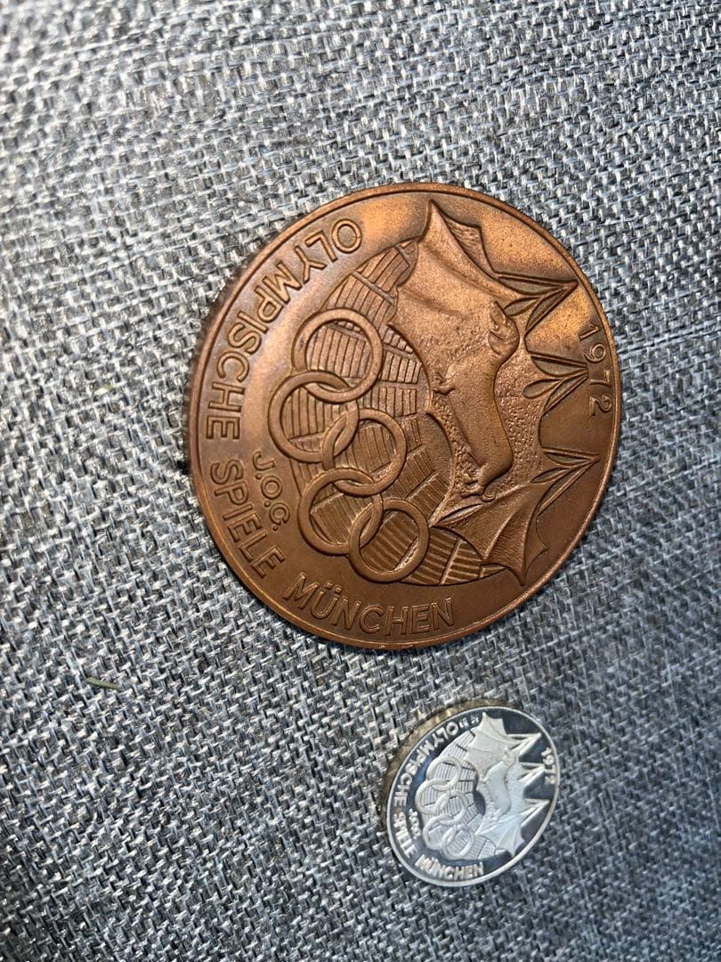 1972年ミュンヘンオリンピック 岡本太郎公式参加メダル　 銅、銀メダルセット