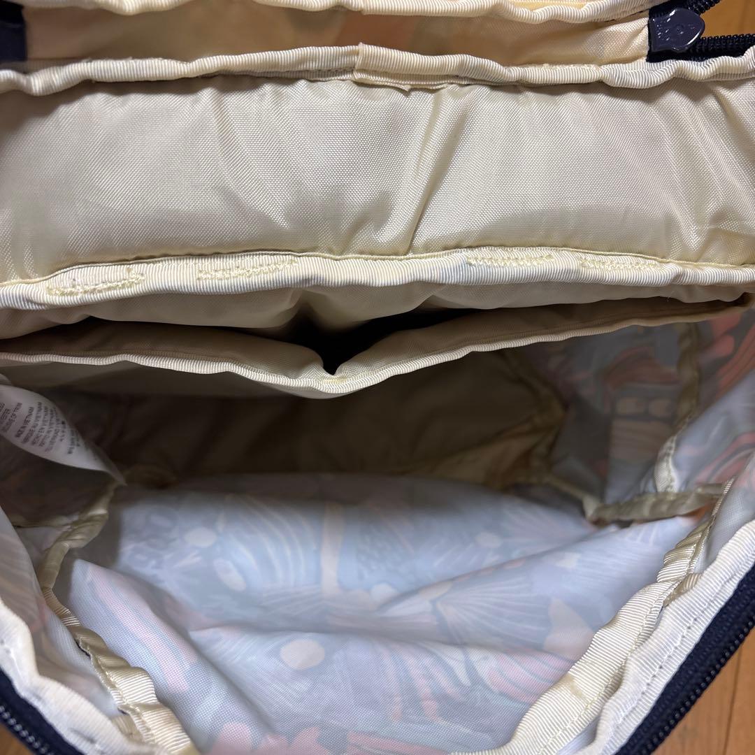 美品！パタゴニア　リュック　キッズ　レディース　レフュジート・デイパック 18L