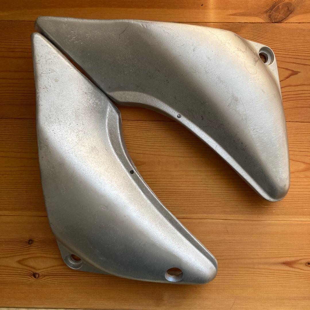 JUNさま専用❗️ゼファー1100用アルミ鋳造製サイドカバー