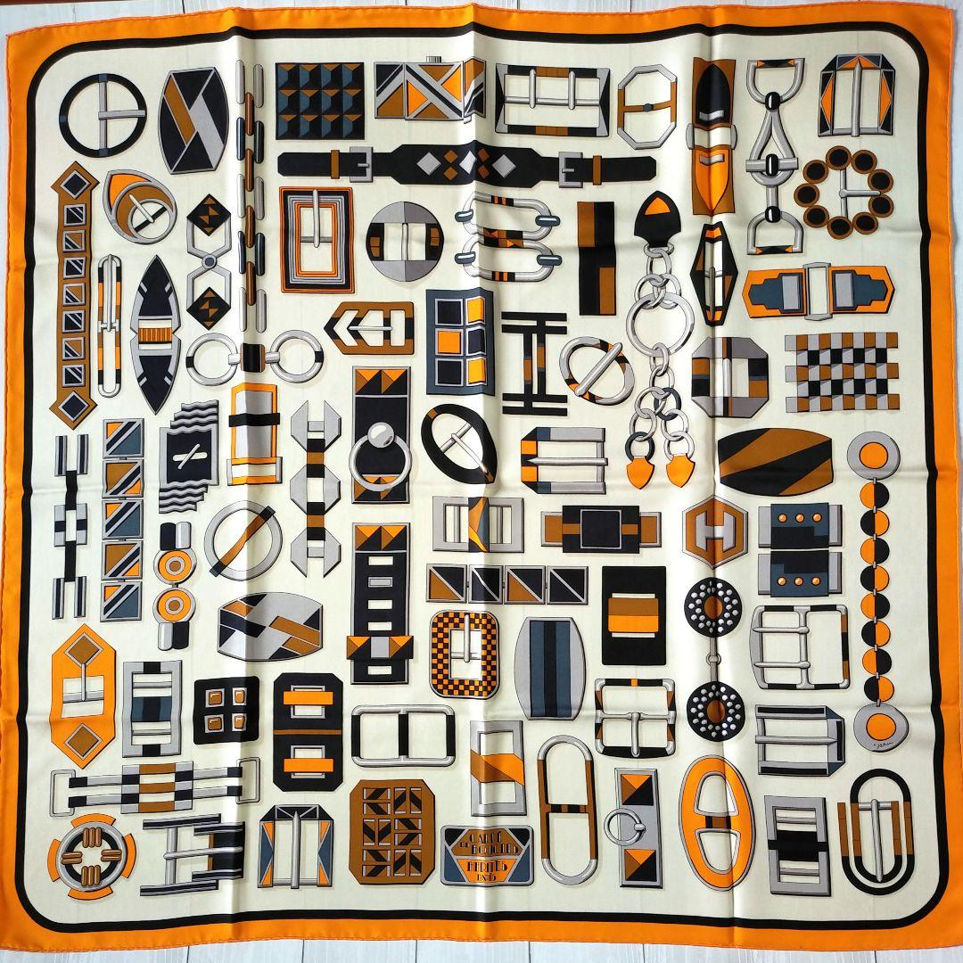 ☘️美品☘️　エルメス　CARRE EN BOUCLES　スカーフ カレ90