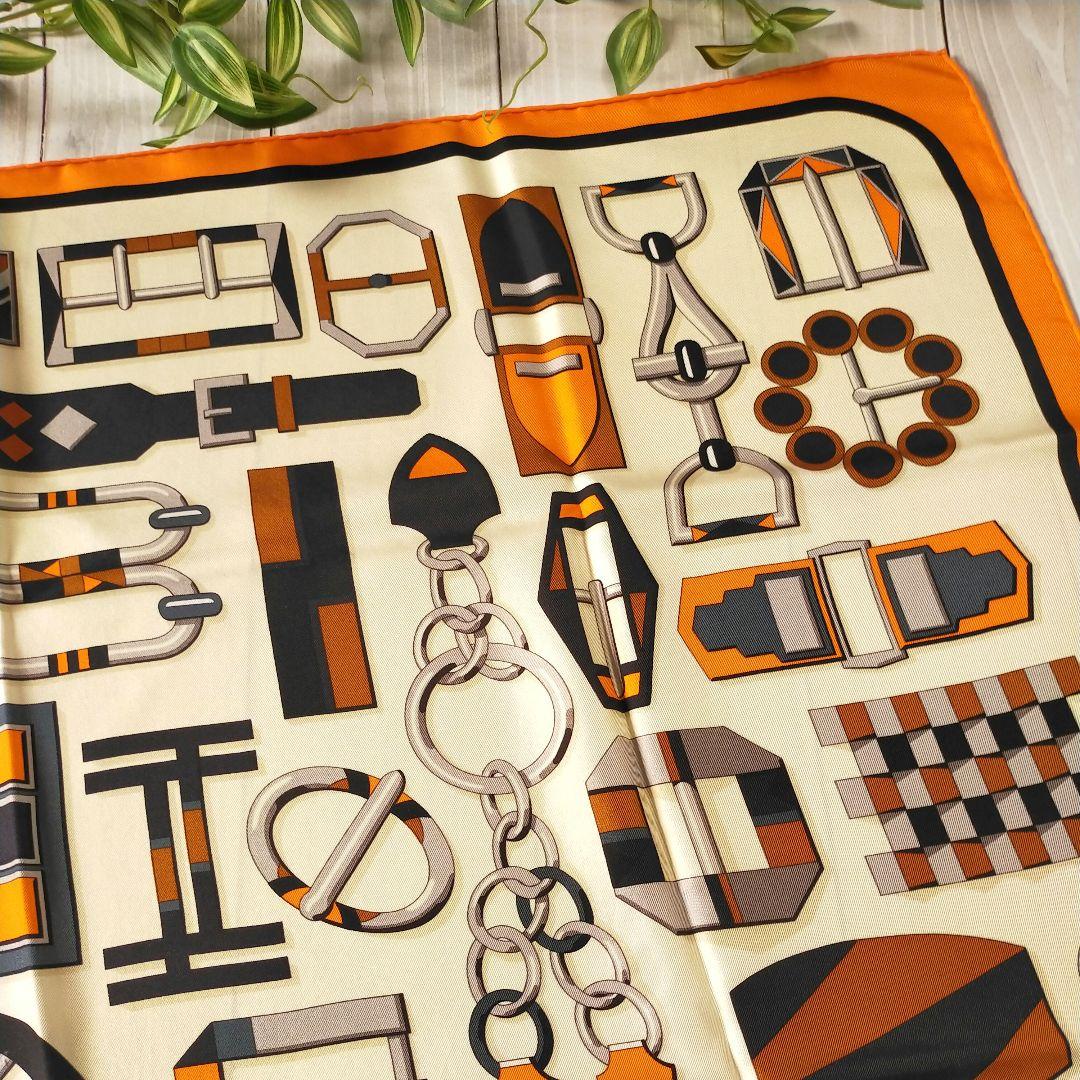 ☘️美品☘️　エルメス　CARRE EN BOUCLES　スカーフ カレ90