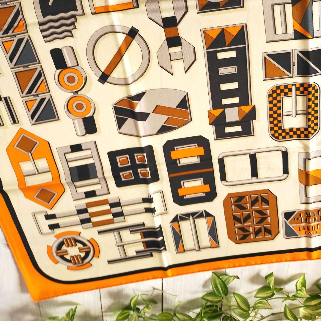 ☘️美品☘️　エルメス　CARRE EN BOUCLES　スカーフ カレ90