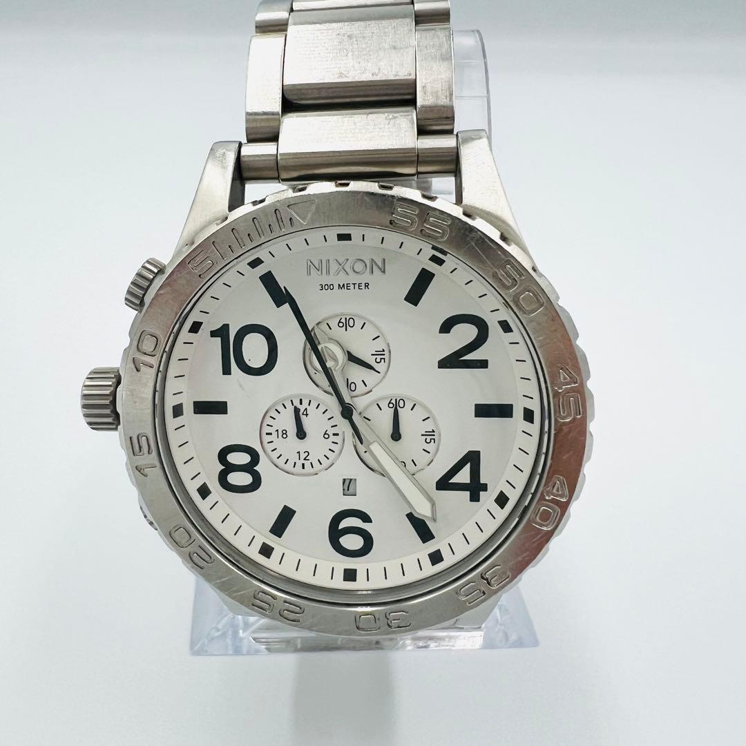 Nixon ニクソン 51-30 クロノグラフ白　ダイバーズウォッチ