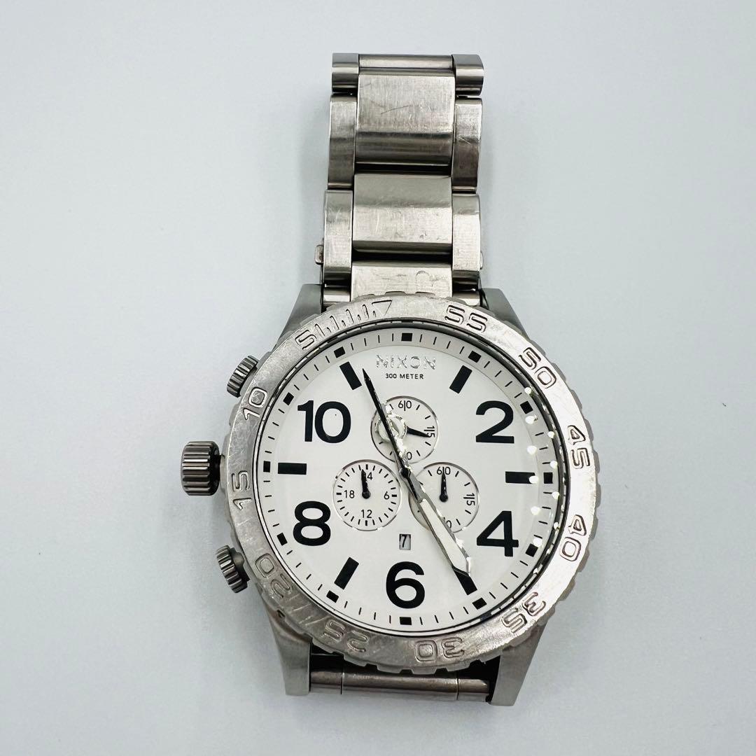 Nixon ニクソン 51-30 クロノグラフ白　ダイバーズウォッチ