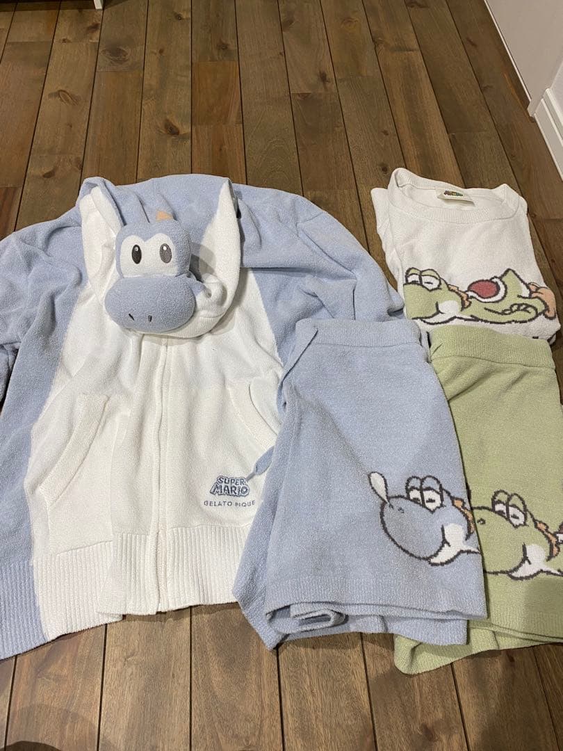 スーパーマリオ ヨッシールームウェア　上下2セット