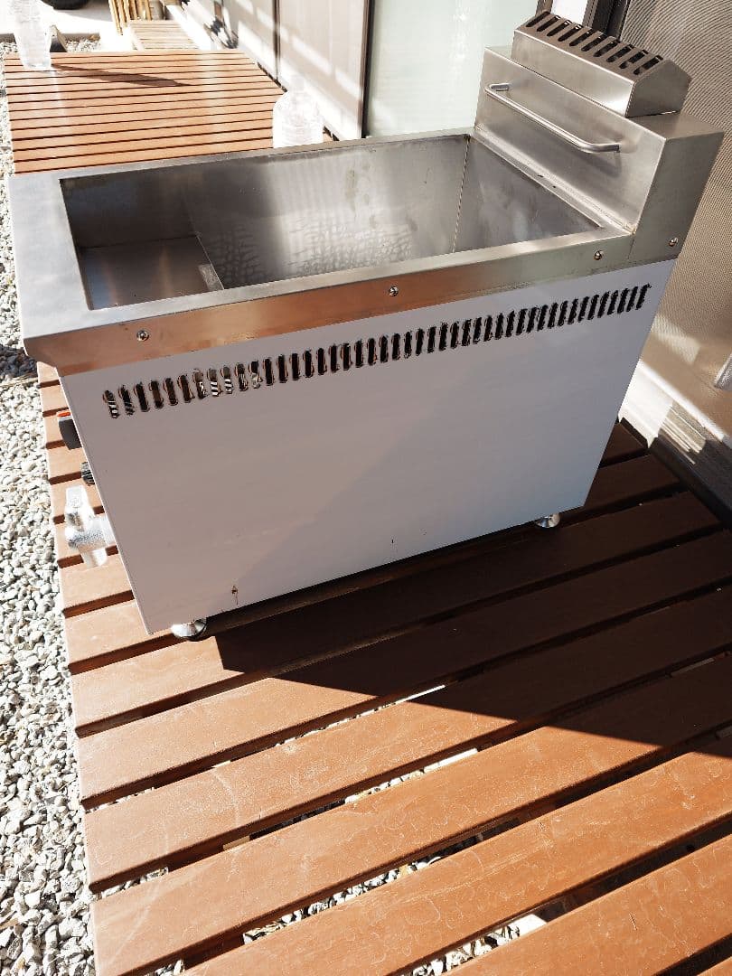 一層フライヤー