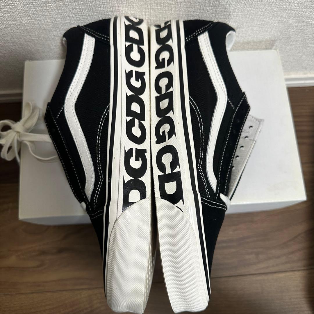 新品未使用VANS COMME des GARÇONS オールドスクール27