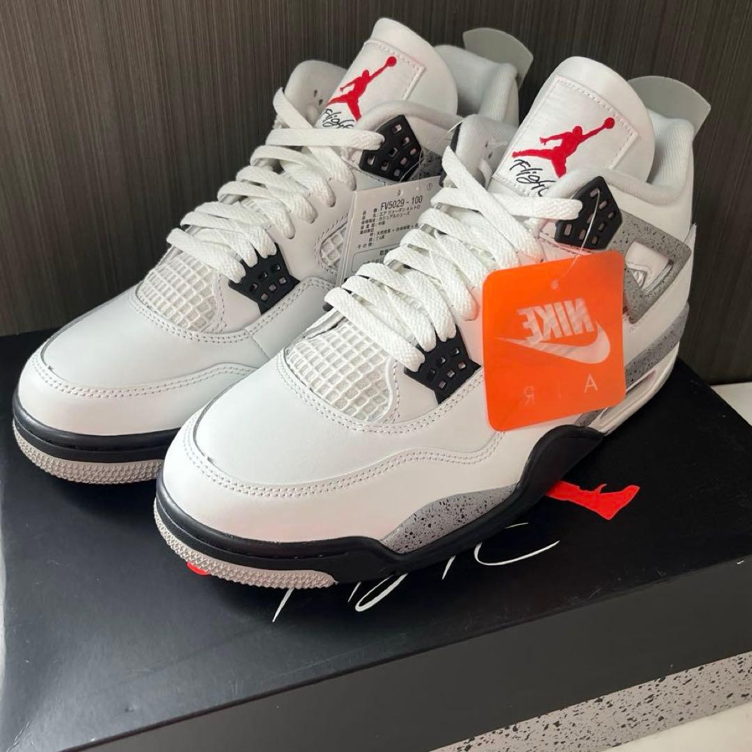 NIKE エアジョーダン4 レトロ White Cement 新品未使用