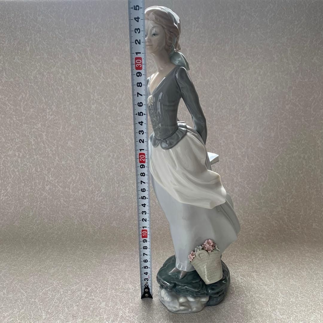 LLADRO リヤドロ 『 海のそよ風 』 高さ 35㎝