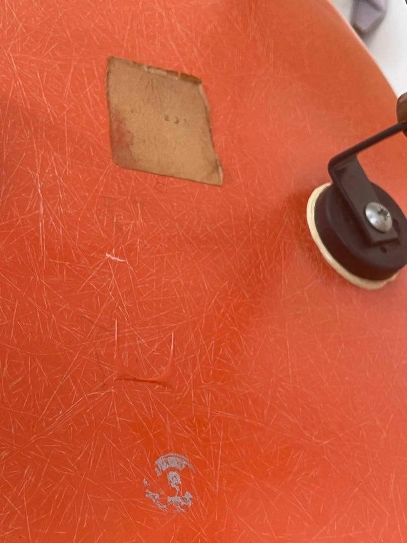 イームズ　イス　オレンジ　脚無し