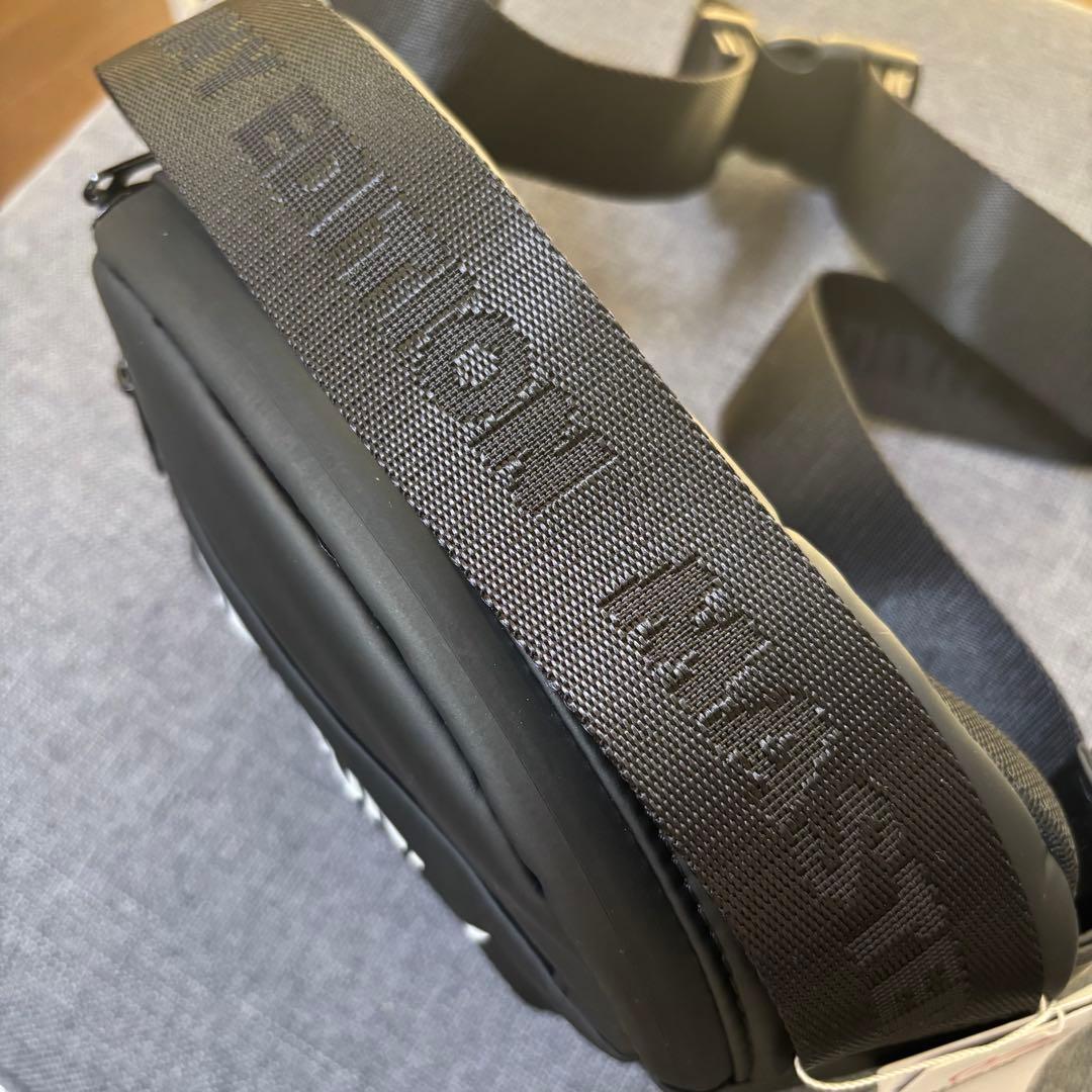 マスターバニーエディション新品ボディバッグ黒ブラックウエストポーチMBE