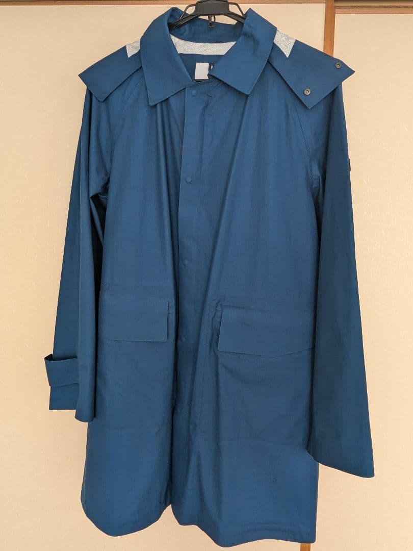 新品　AIGLE　レインコート　Mサイズ