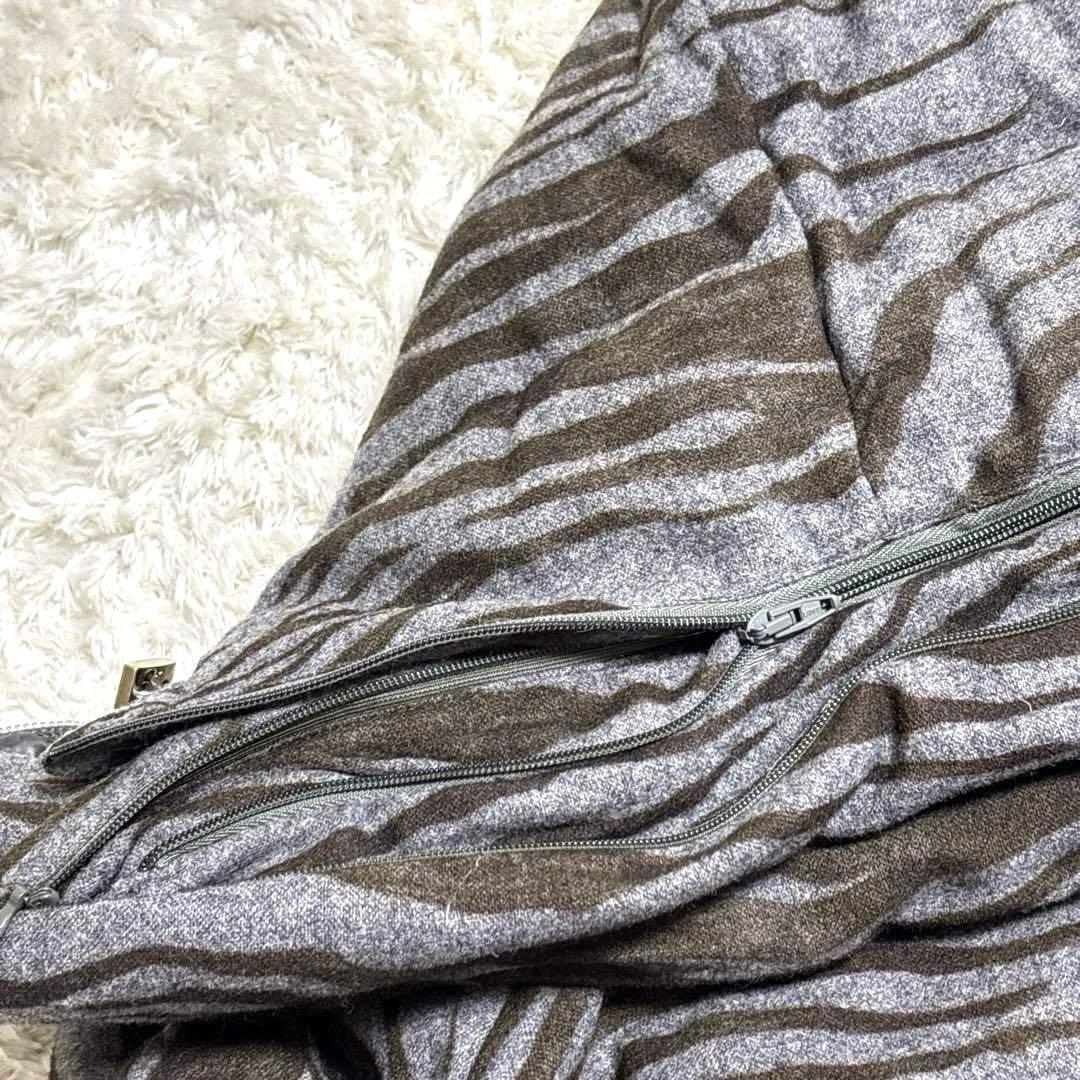 ルミラヘルノ 特殊中綿 キルティングジャケット フード着脱 毛 総柄 M