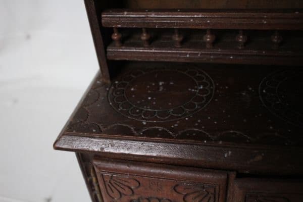 フランス アンティーク 古い木製のブルターニュ家具 ドール用家具 キャビネット
