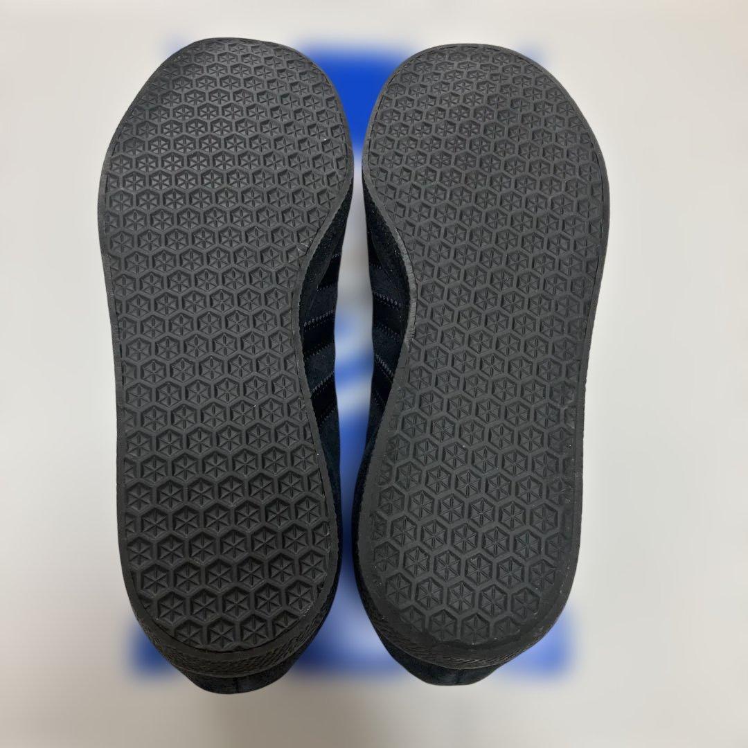 【タグ付き】adidas CQ2809 GAZELLE ガゼル　ブラック